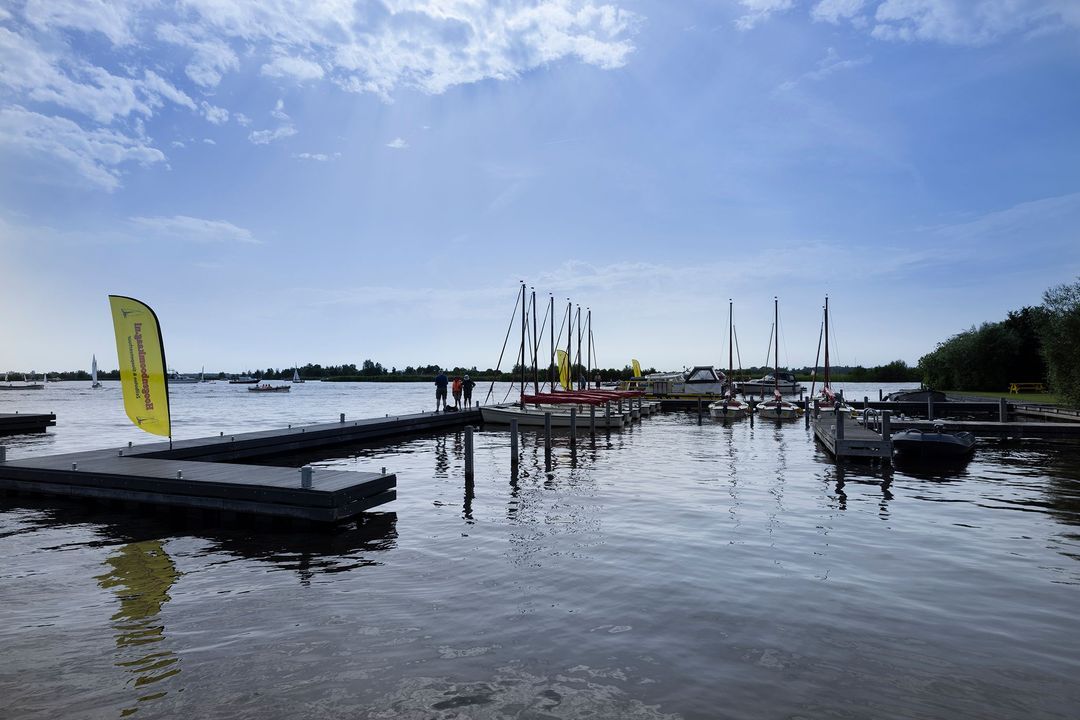 Kapitaal landhuis aan de Kaag image thumbs 1