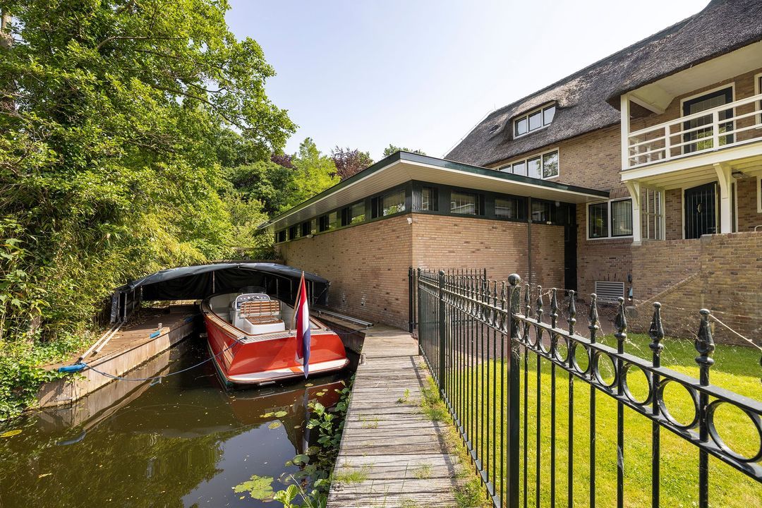Kapitaal landhuis aan de Kaag image thumbs 1