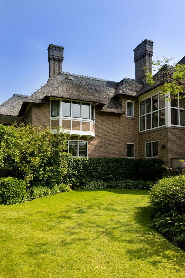 Kapitaal landhuis aan de Kaag image 1