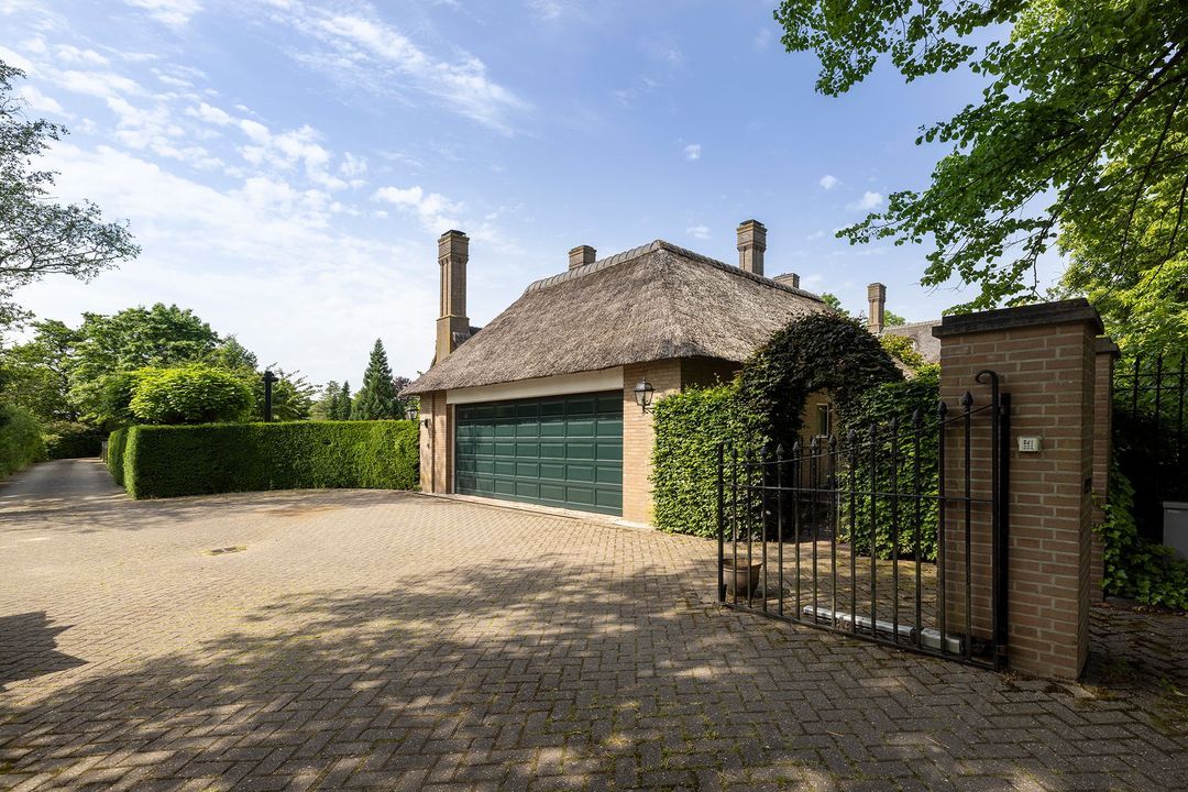 Kapitaal landhuis aan de Kaag image thumbs 1