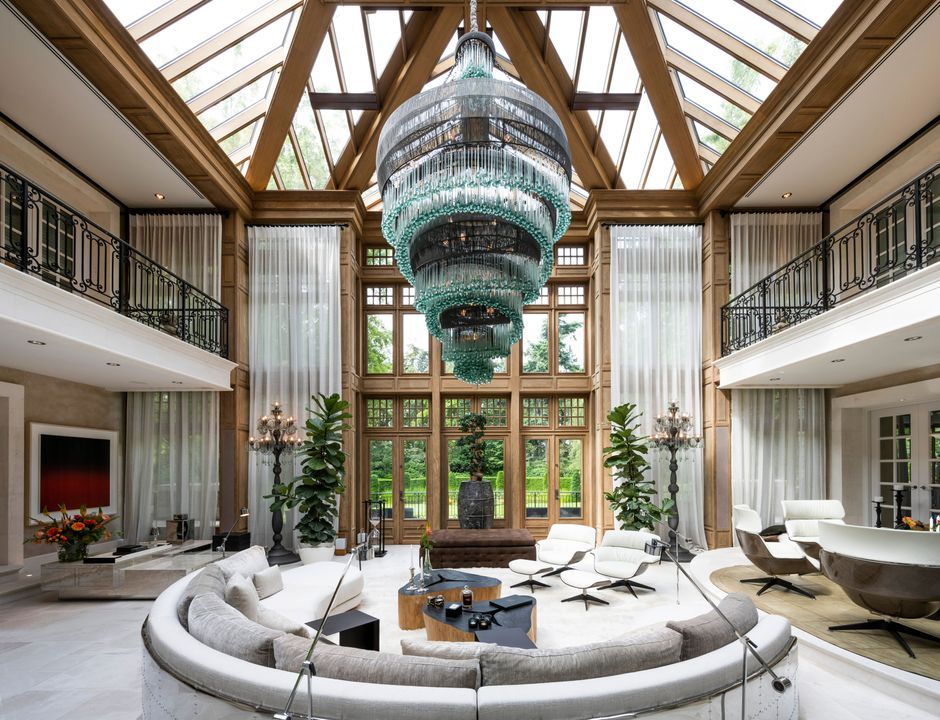 The Logosberg Estate image thumbs 1