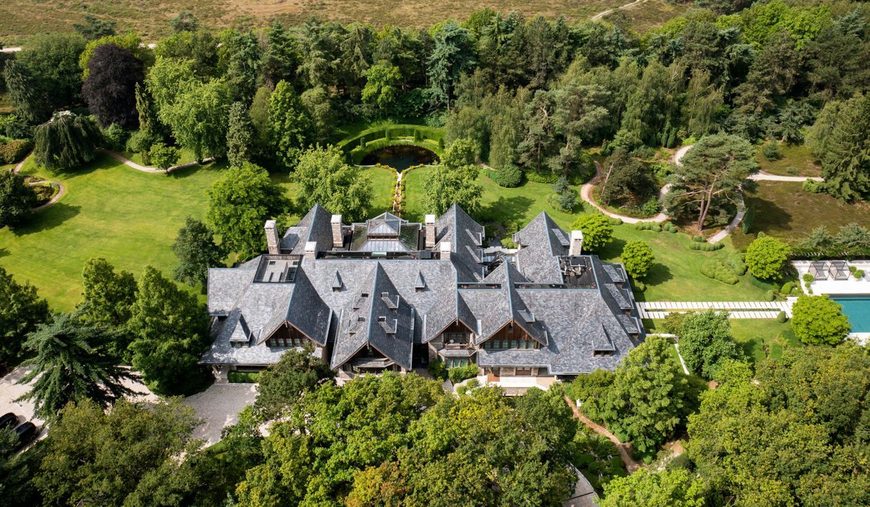 The Logosberg Estate image thumbs 1
