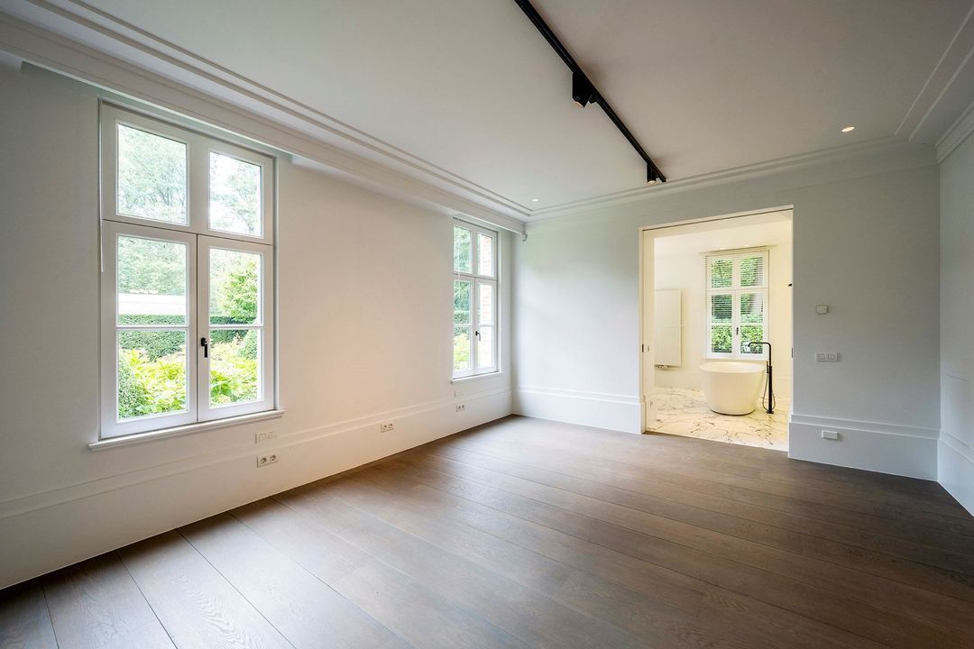 Larendael image thumbs 1