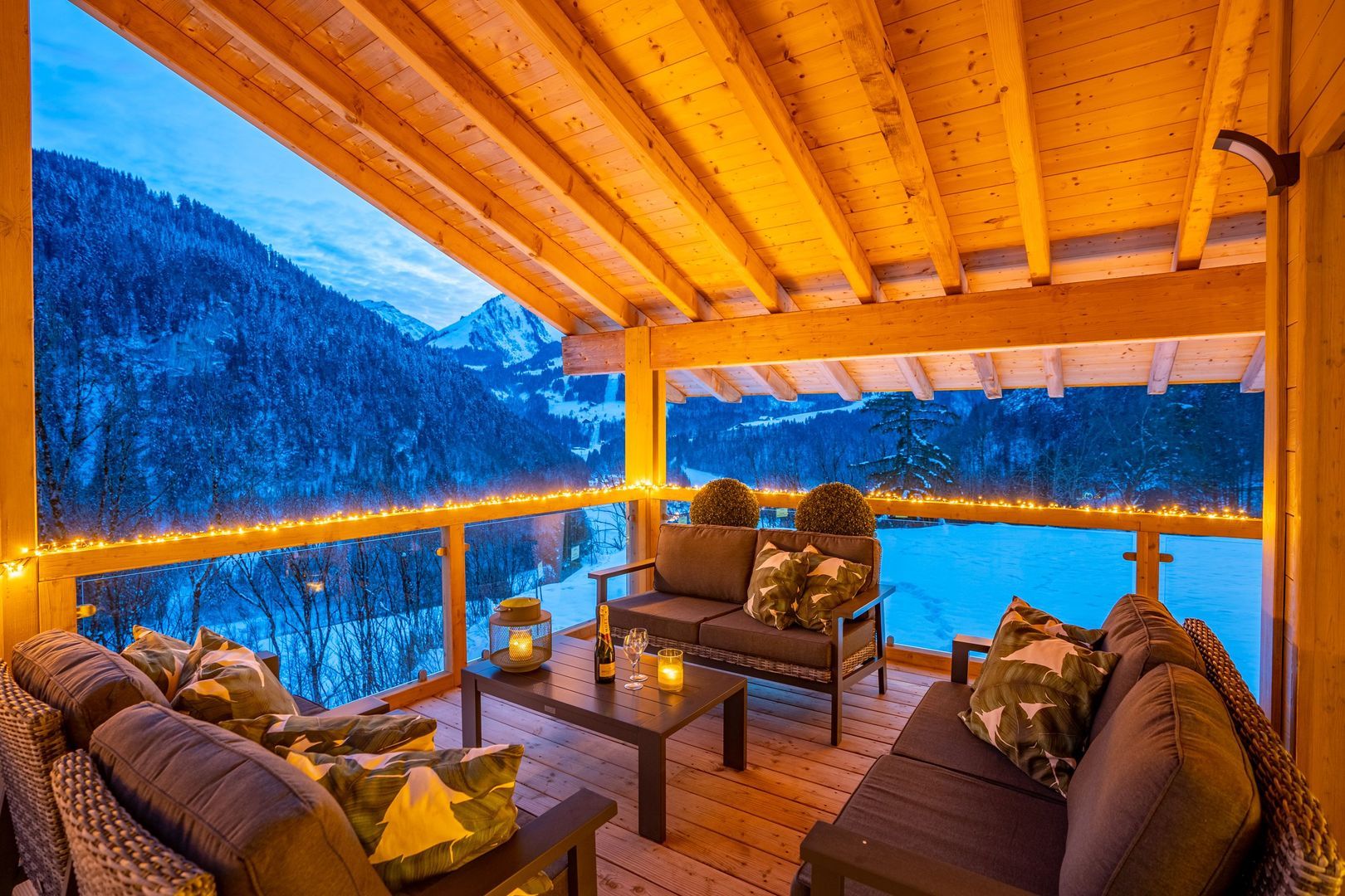 Amazing Chalet image 1