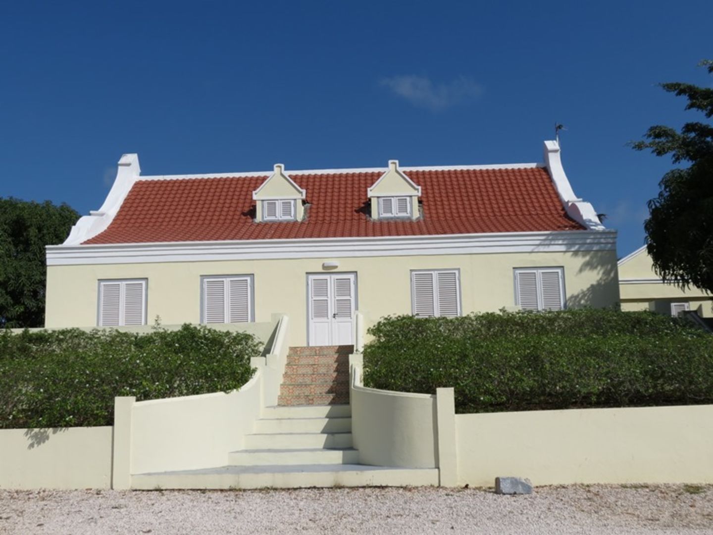 Landhuis Salinja Abou, Willemstad foto-1