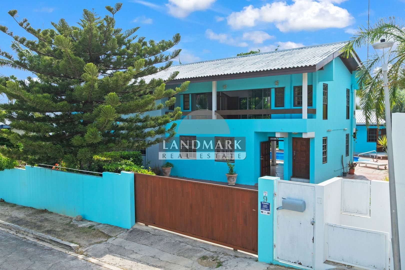 Kaya Tuturutu 9, Rooi Catootje foto-1