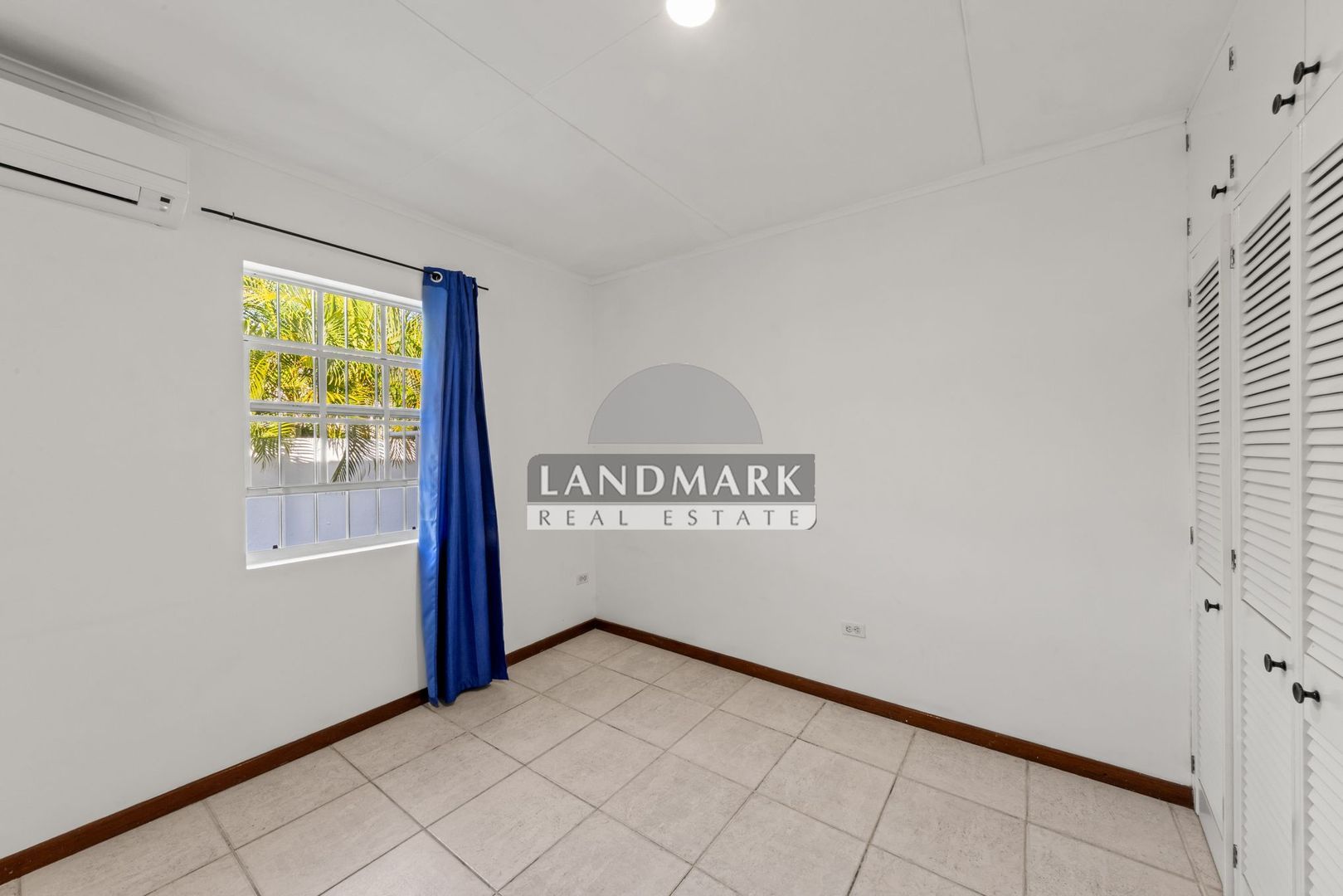 Kaya John Menge 18, Toni Kunchi foto-10