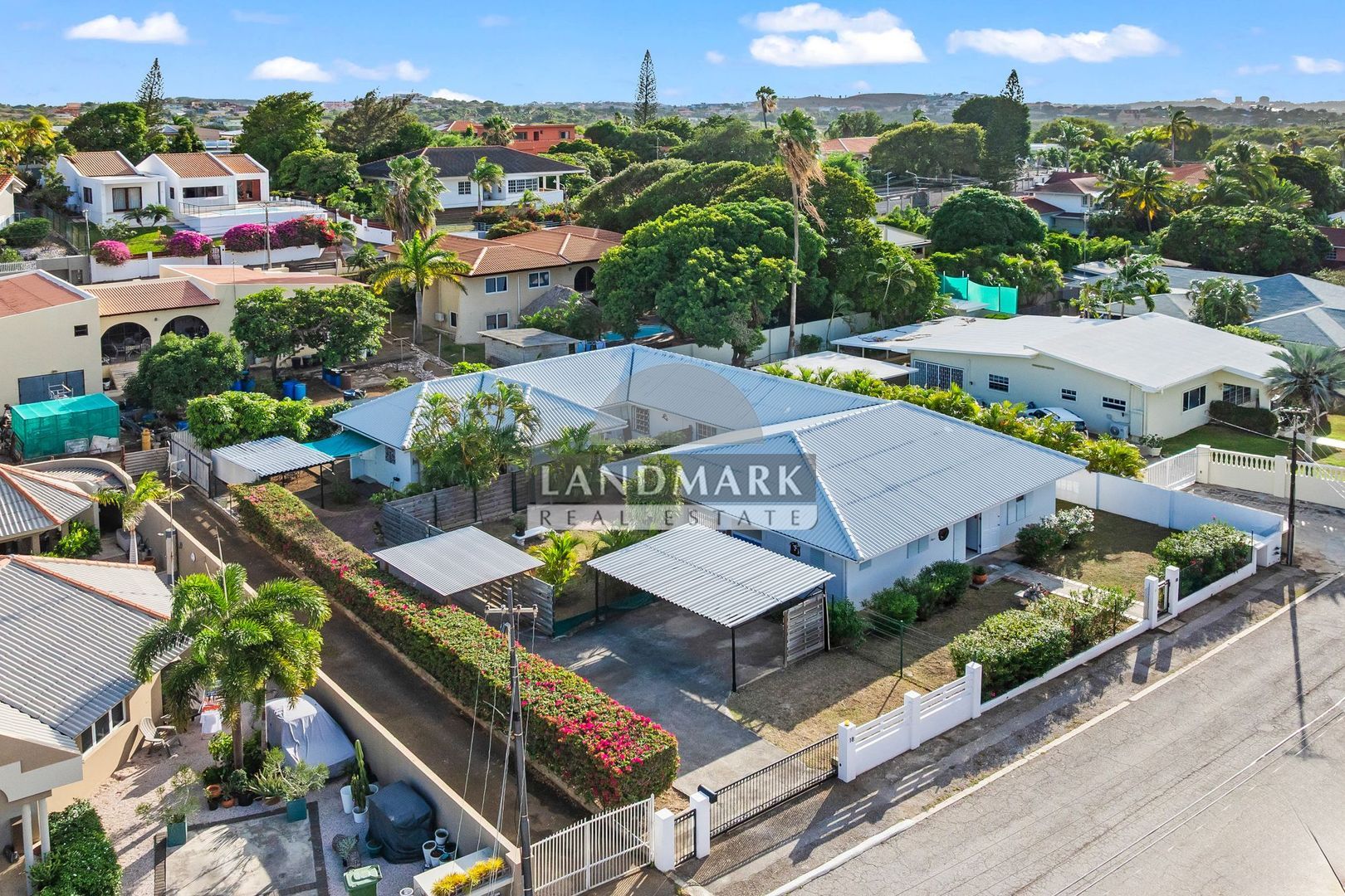 Kaya John Menge 18, Willemstad foto-0