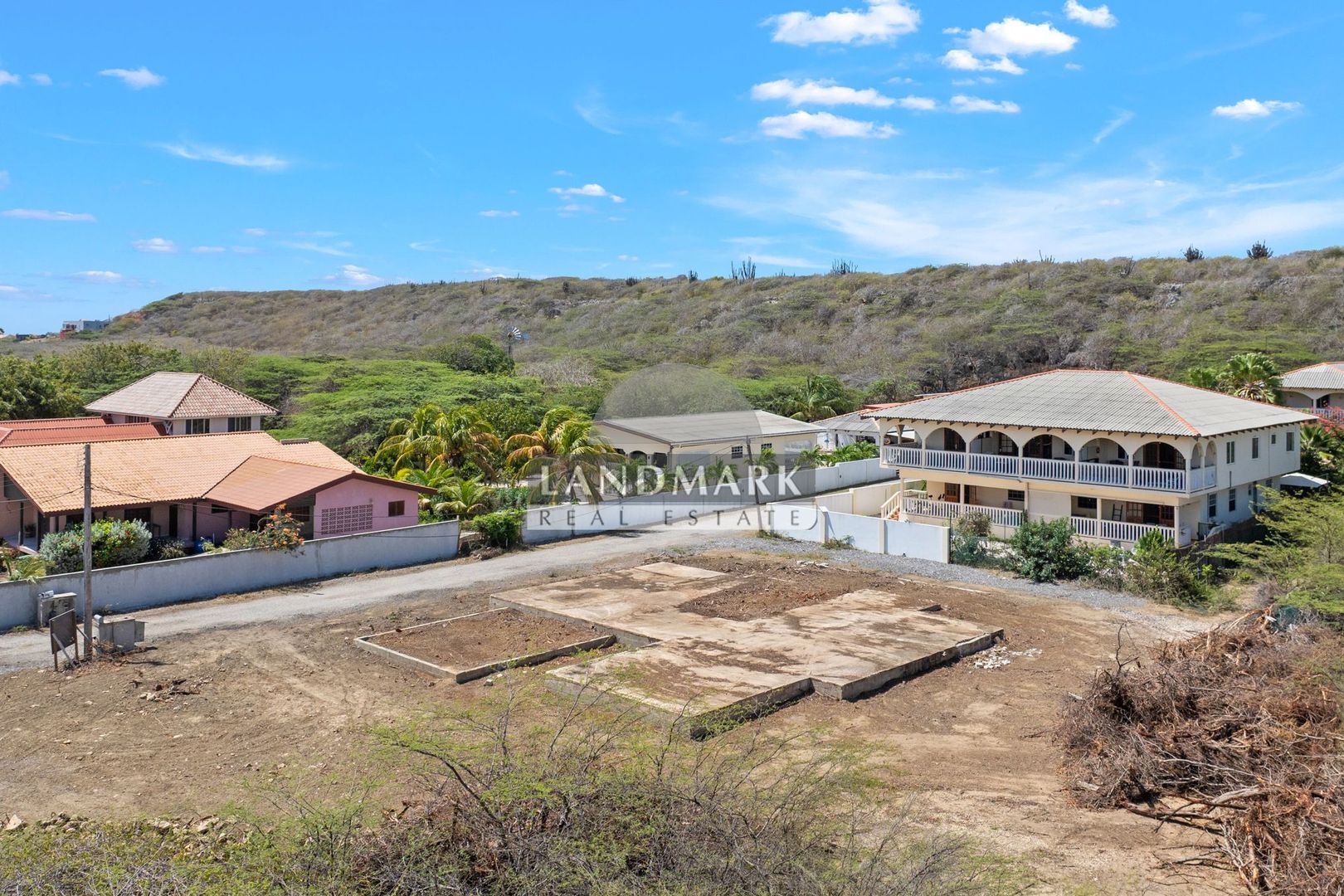 Kunuku Abou (Nabij Daniel) 75, Kunuku Abou foto-1