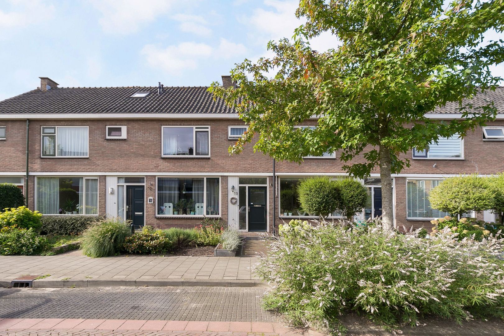 Waalstraat 19, Alphen aan den Rijn foto-0 blur
