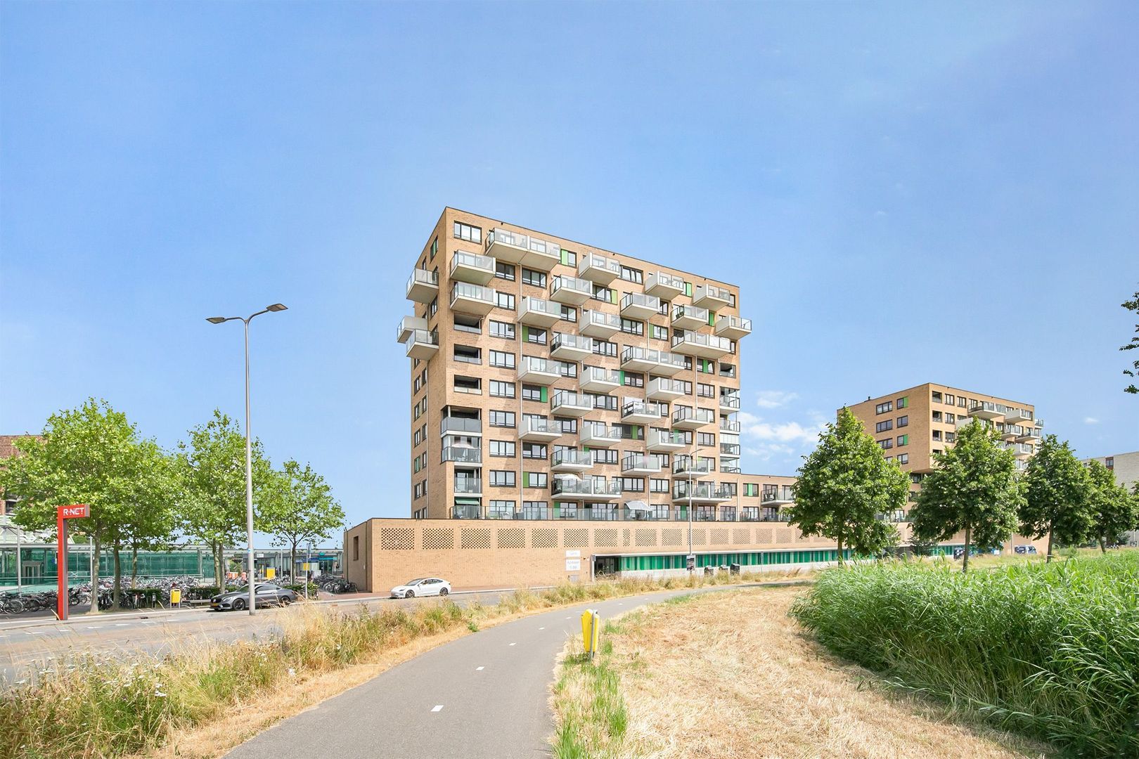 Azielaan 37, Alphen aan den Rijn foto-0 blur