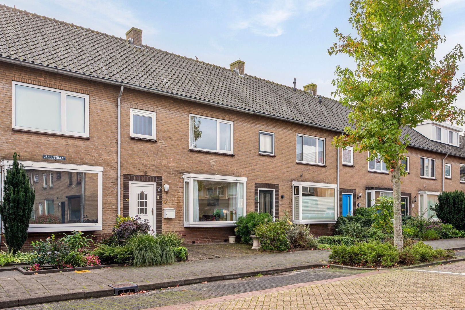 IJsselstraat 25, Alphen aan den Rijn foto-0 blur