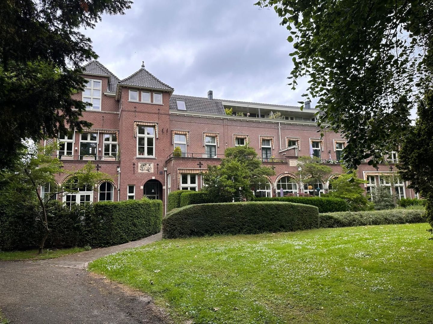 W.M. Offringalaan 20, Alphen aan den Rijn foto-0 blur