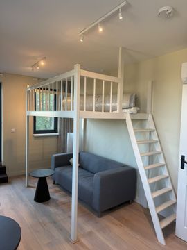 studios for rent on Acaciastraat