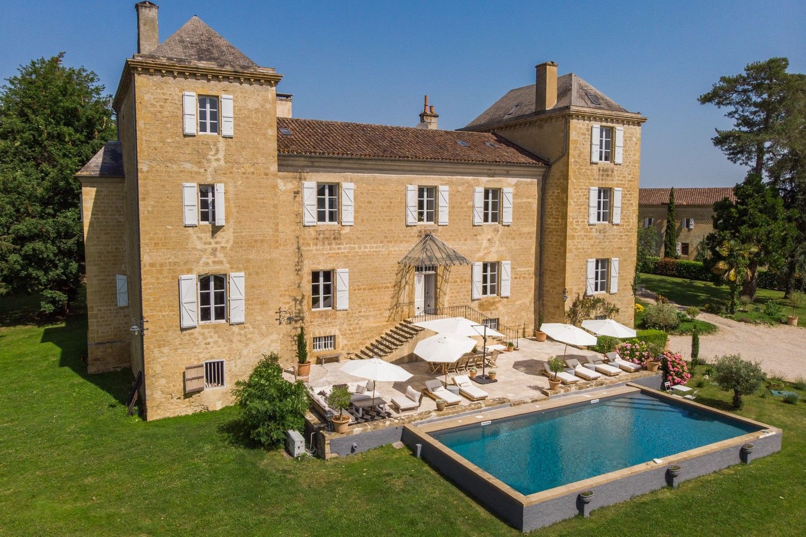 Enchanting Chateau In The Heart Of Gascony 0 Enchanting Chateau In The Heart Of Gascony, Seissan foto-2