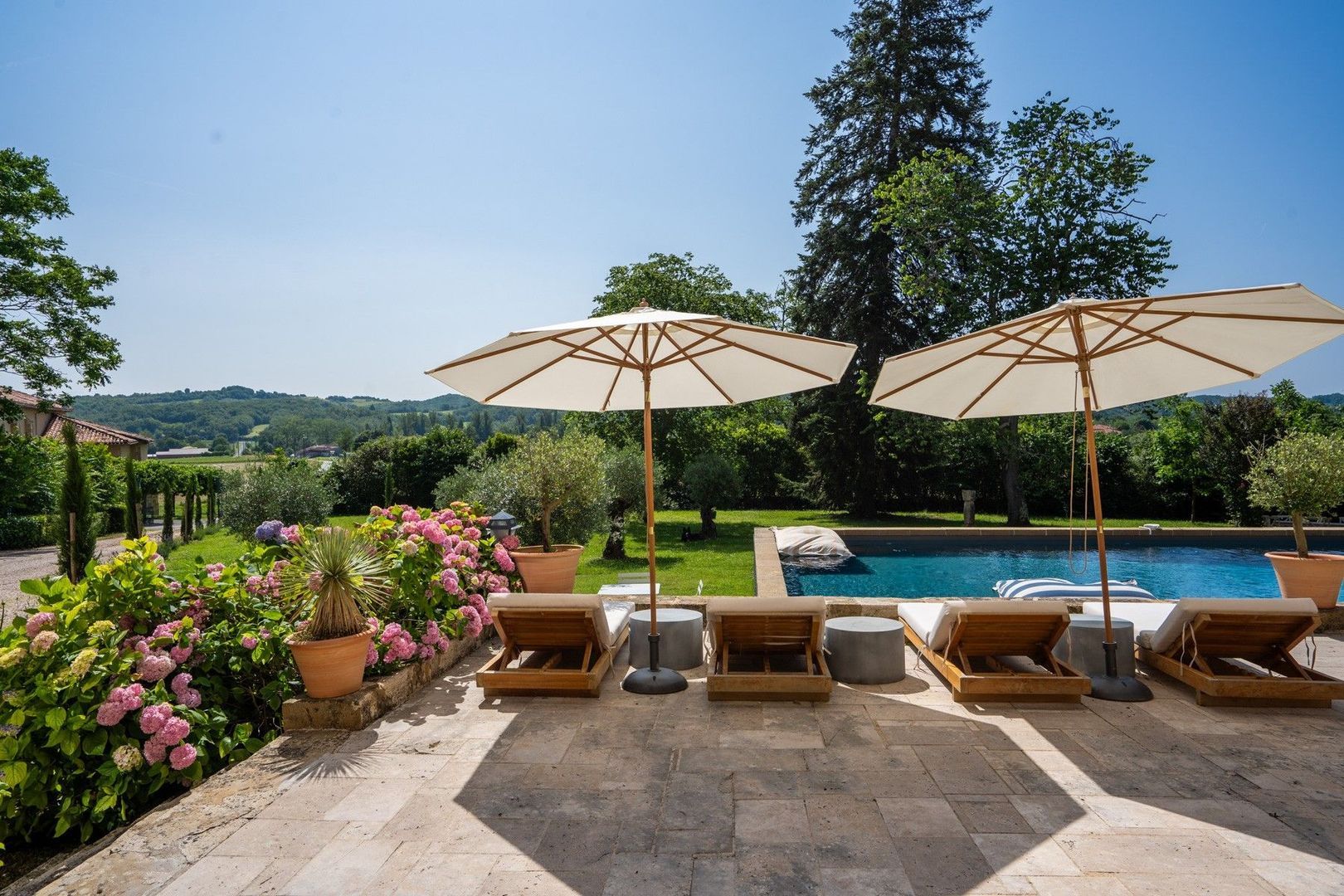 Enchanting Chateau In The Heart Of Gascony 0 Enchanting Chateau In The Heart Of Gascony, Seissan foto-3
