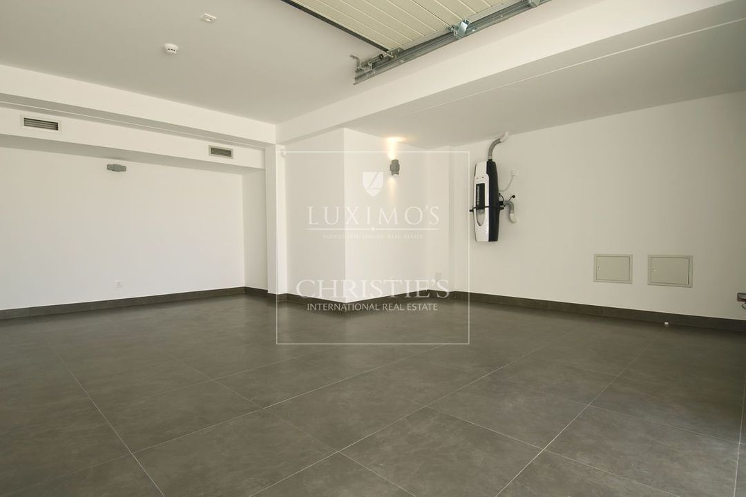 Vilamoura image thumbs 1