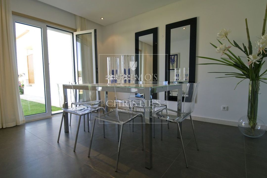 Vilamoura image thumbs 1