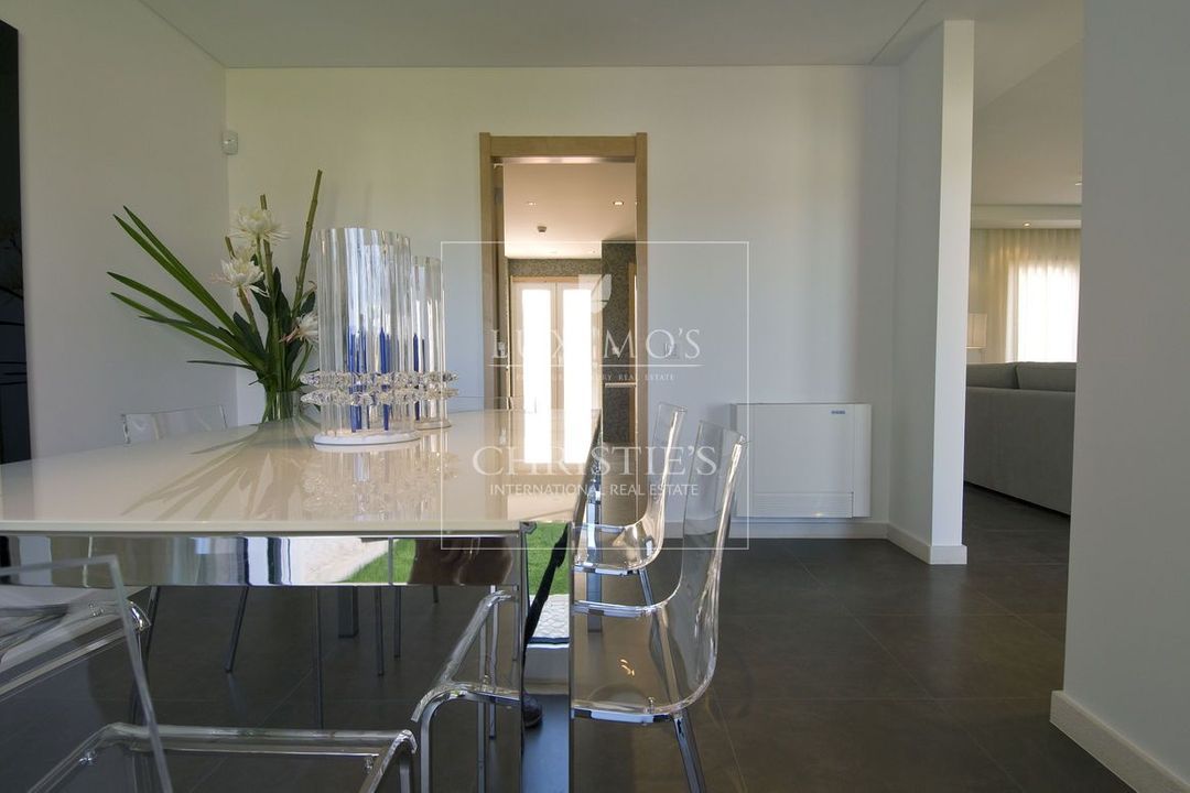 Vilamoura image thumbs 1