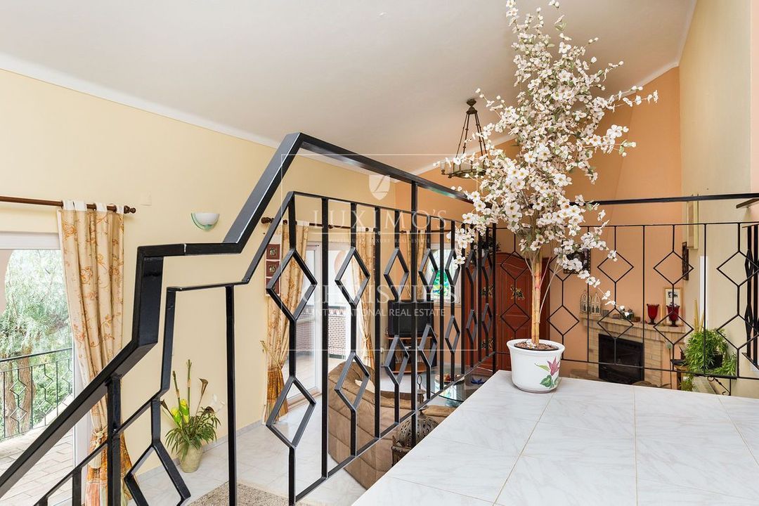 Santa Barbara de Nexe image thumbs 1