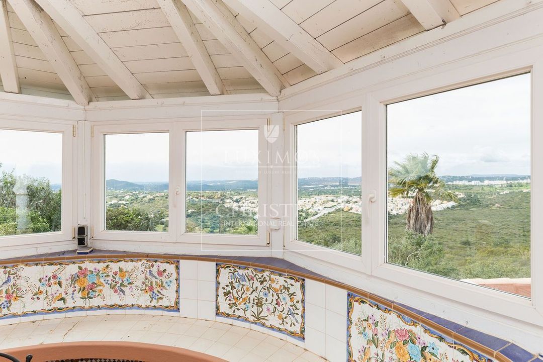 Santa Barbara de Nexe image thumbs 1