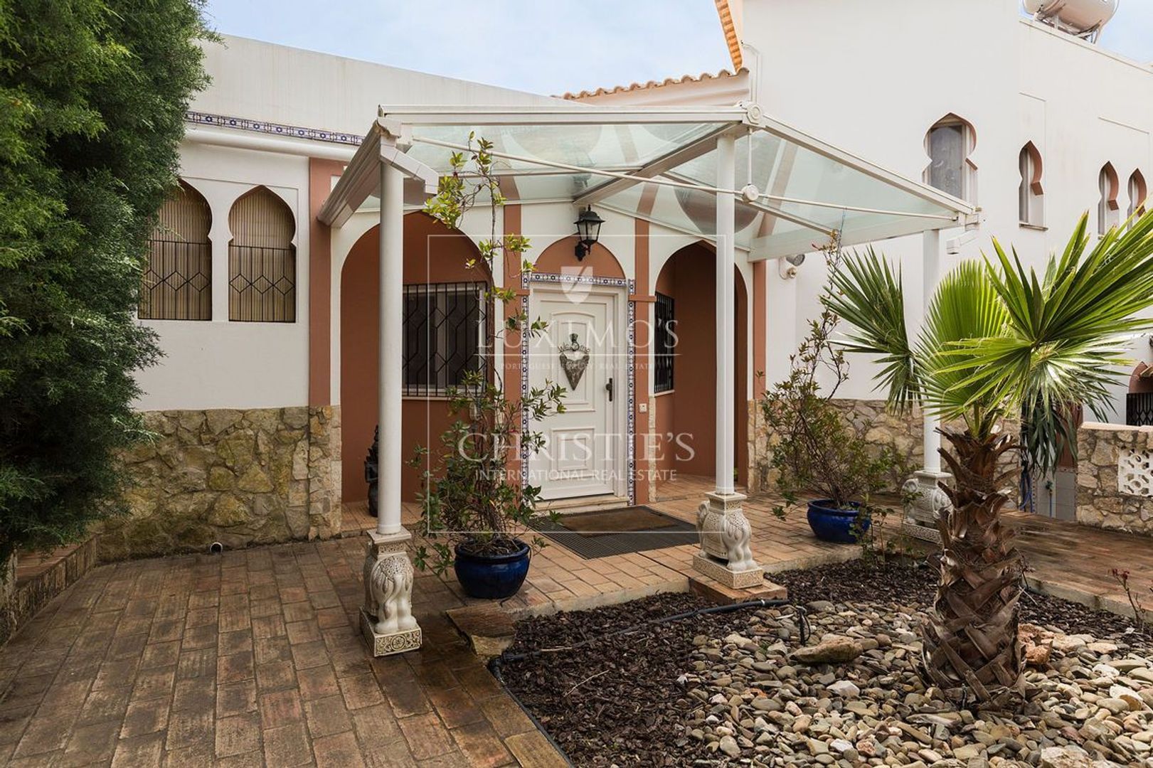 Santa Barbara de Nexe image 1