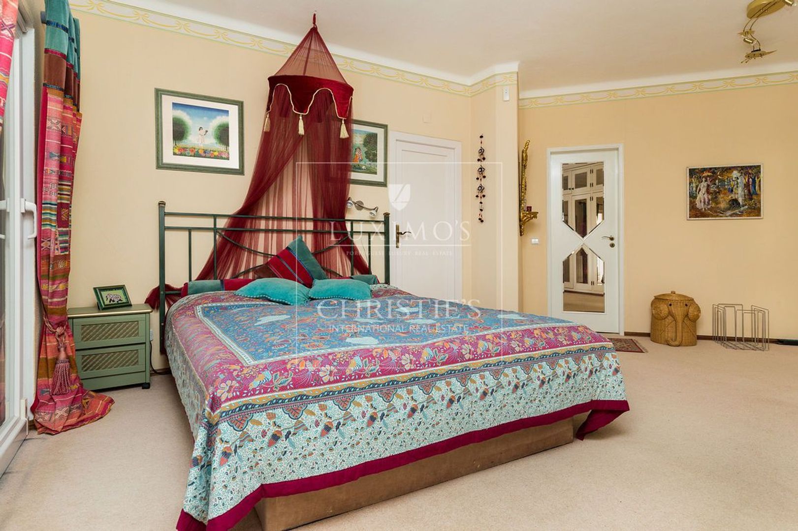 Santa Barbara de Nexe image 1