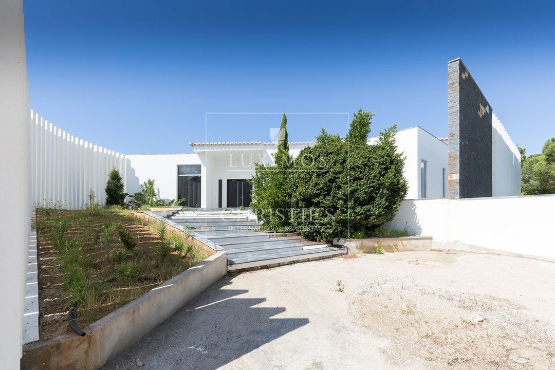 Vilamoura image thumbs 1