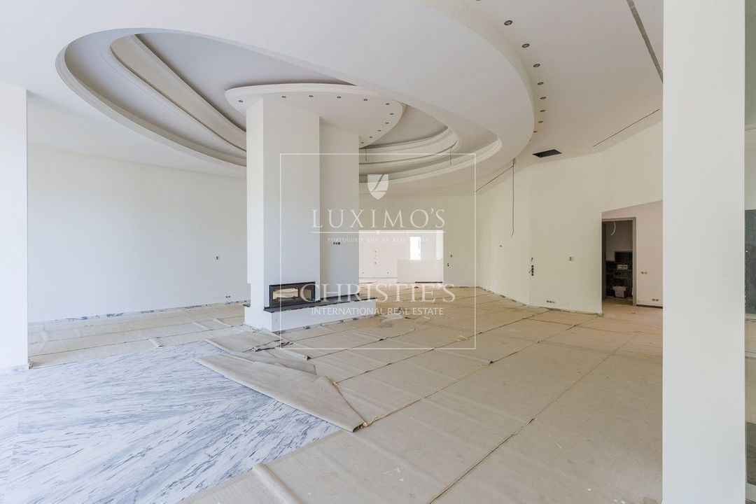 Vilamoura image thumbs 1