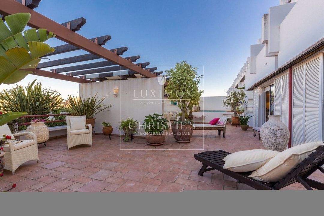 Vilamoura image thumbs 1