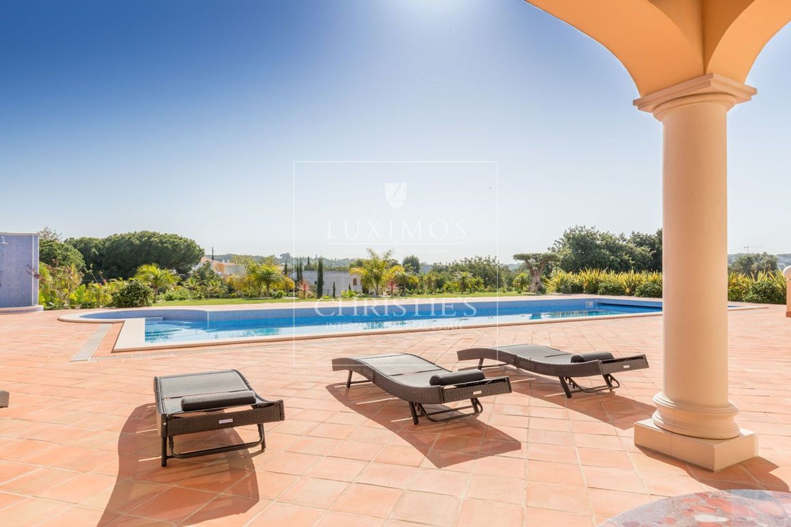 Quarteira image 1