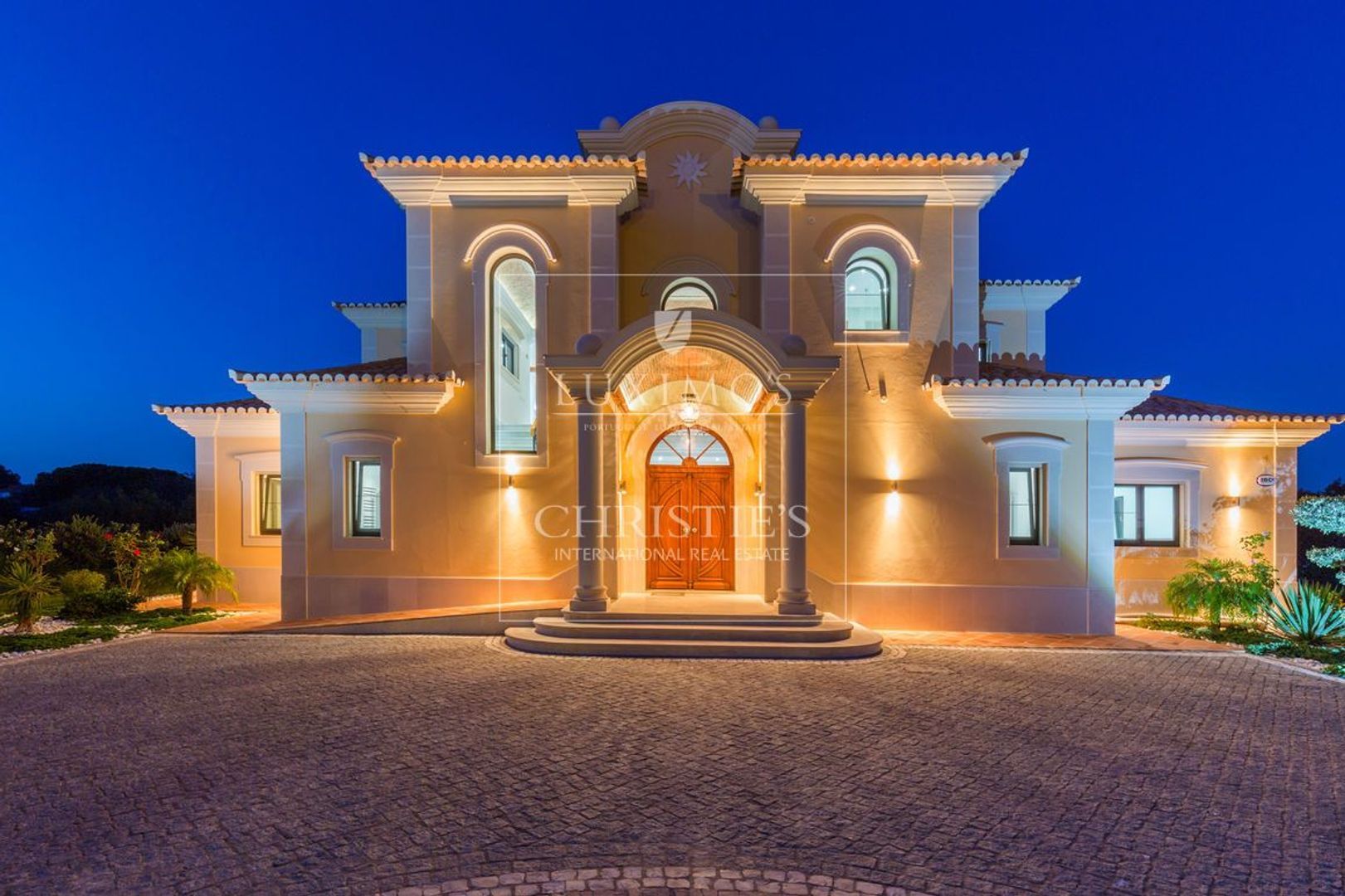 Quarteira image 1