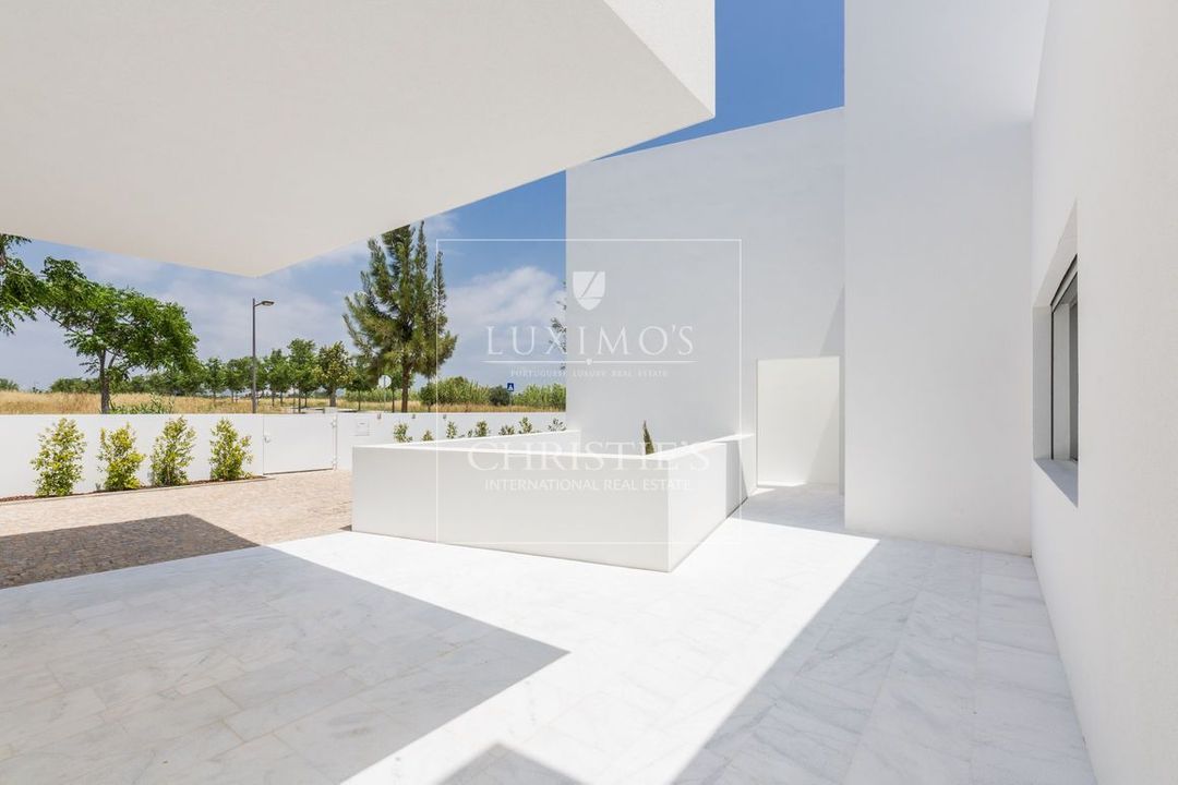 Vilamoura image thumbs 1