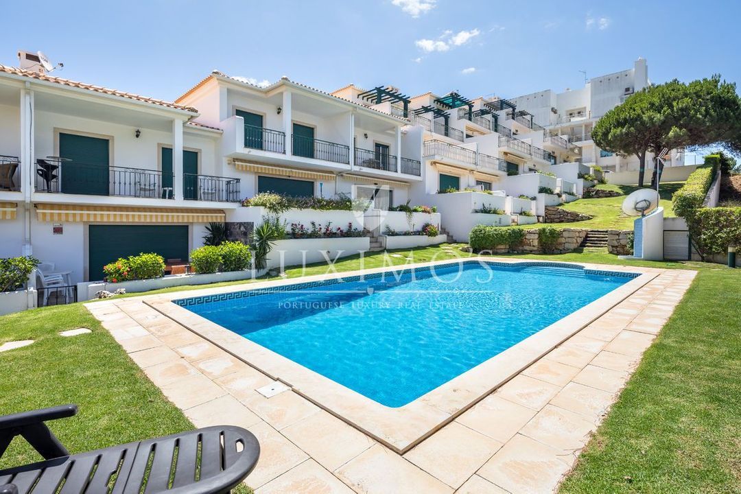 Albufeira e Olhos de água, Albufeira