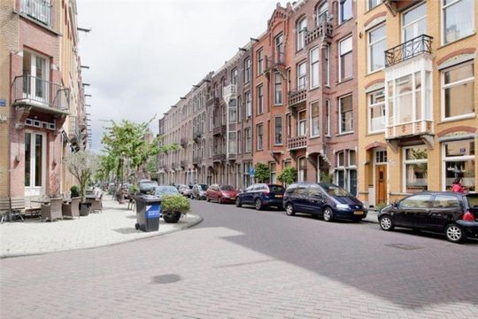 free-sector-houses for rent on Valeriusstraat