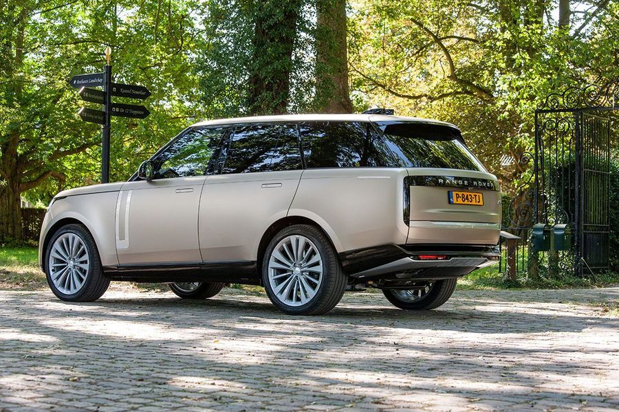 Test Range Rover P530 First Edition