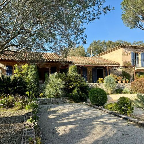 Grimaud, Grimaud foto-1