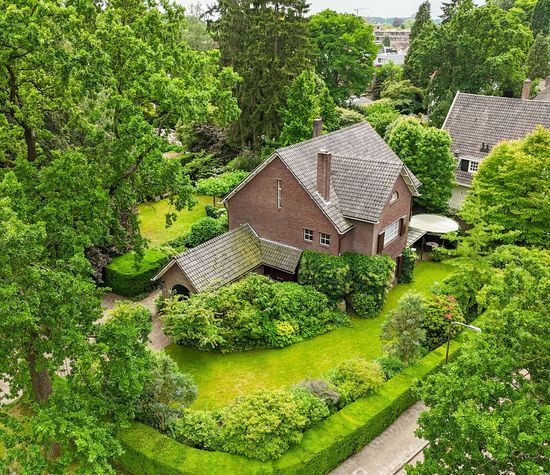 Rembrandtlaan 7, Velp