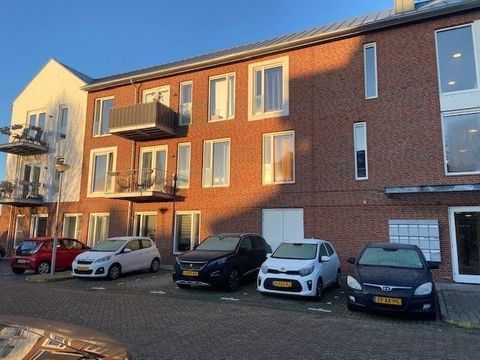 private-rentals for rent on Raadhuisplein 70