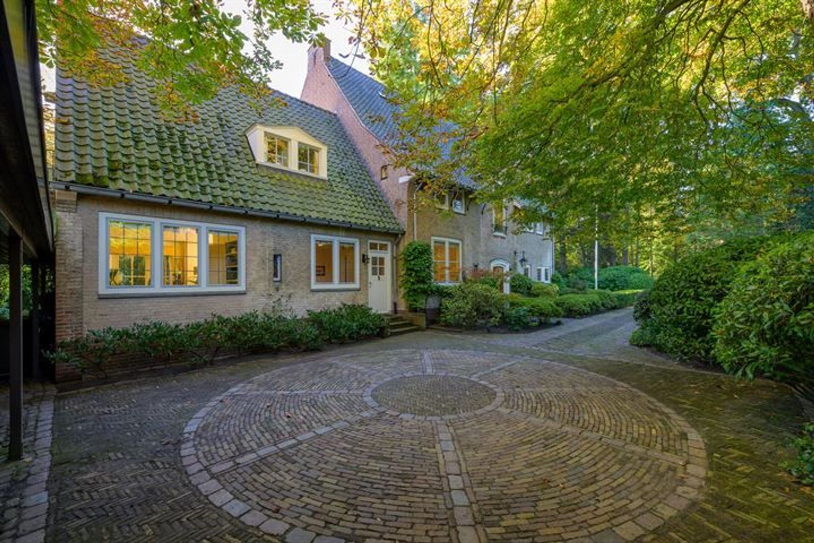 Vrijstaande woning te koop: Schouwweg 60, Wassenaar