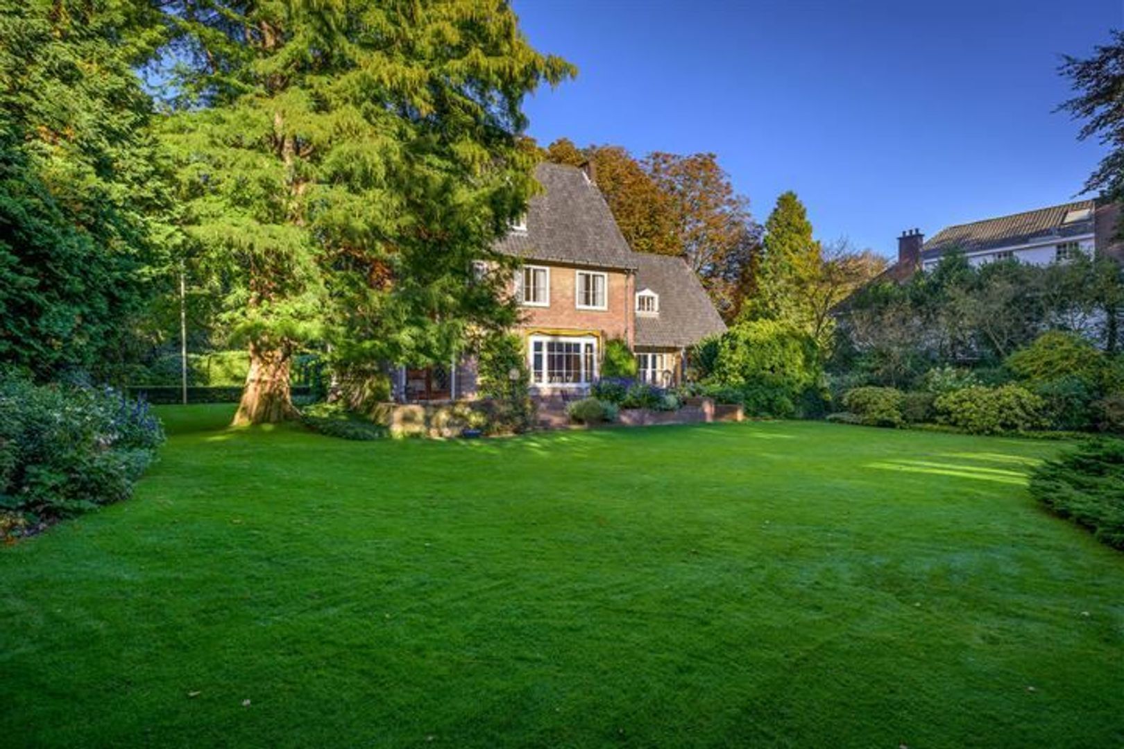 Vrijstaande woning te koop: Schouwweg 60, Wassenaar