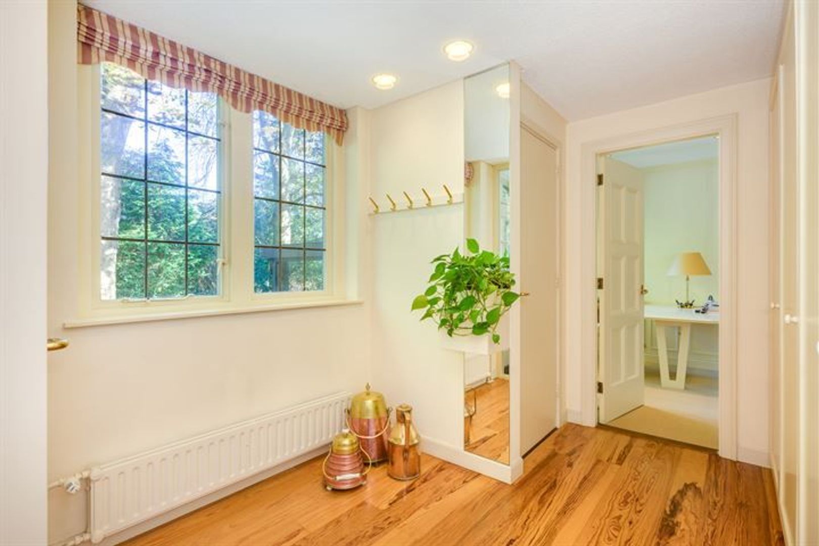 Vrijstaande woning te koop: Schouwweg 60, Wassenaar
