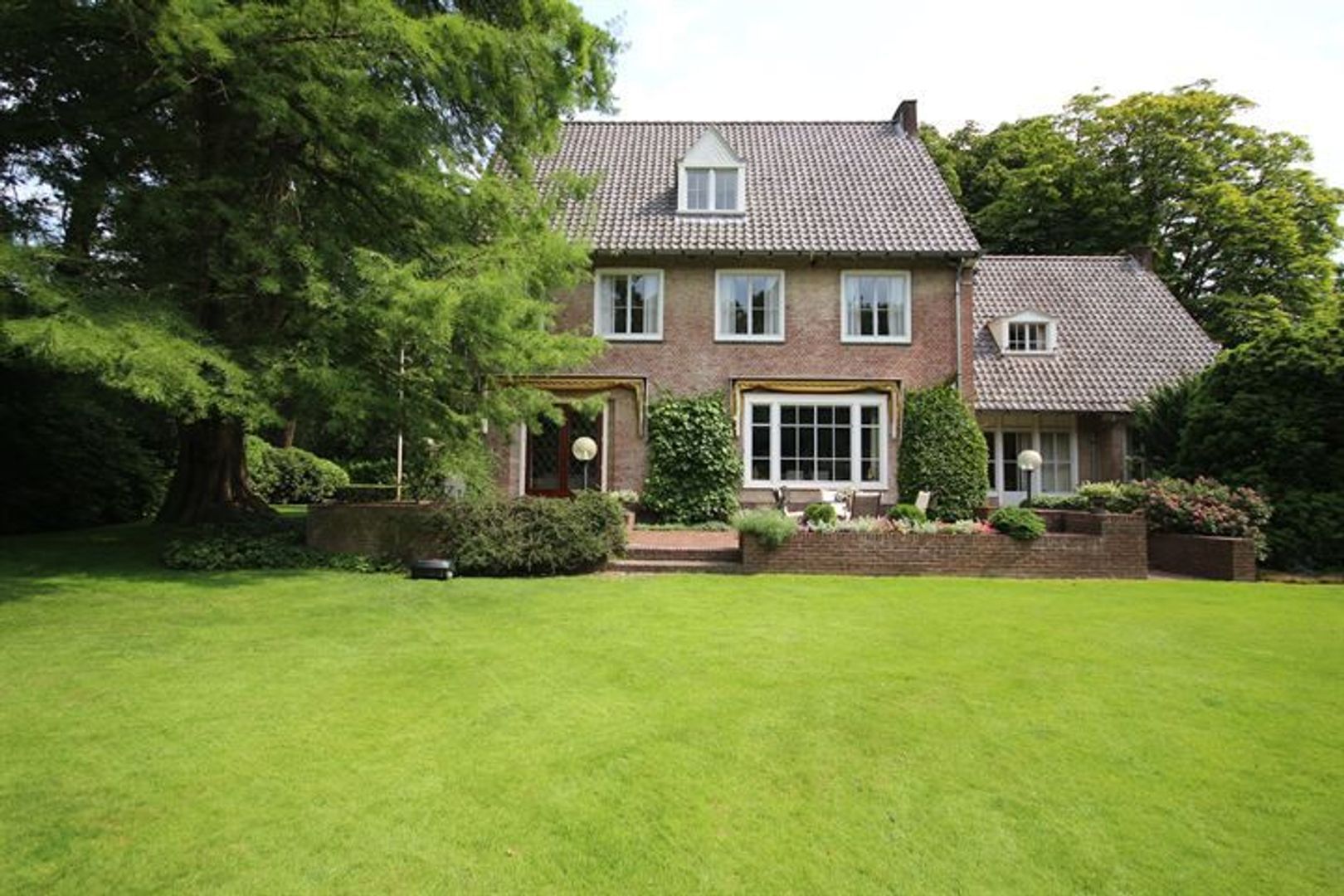 Vrijstaande woning te koop: Schouwweg 60, Wassenaar