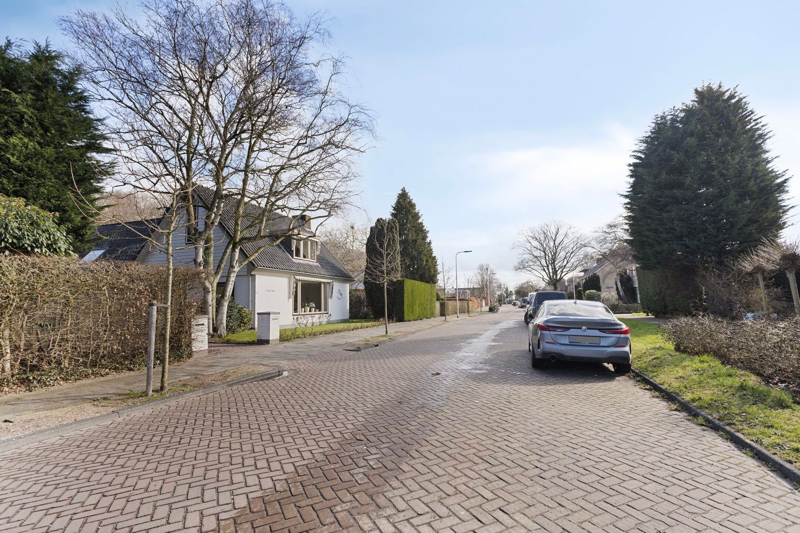 Vrijstaande woning te koop: Beatrixlaan 10, Warmond