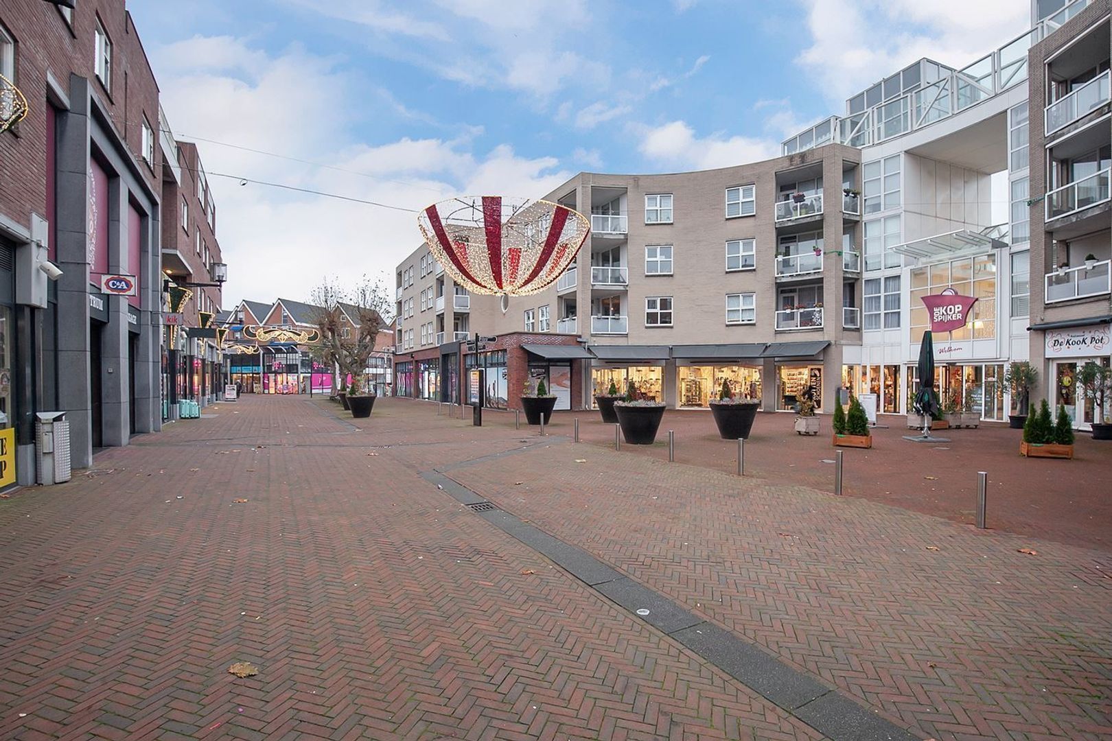 Raadhuislaan, Spijkenisse foto-43