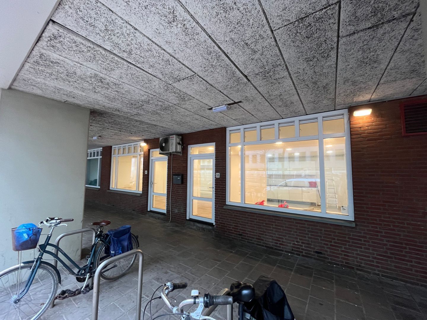 Ammunitiehaven 345, Den Haag foto-0