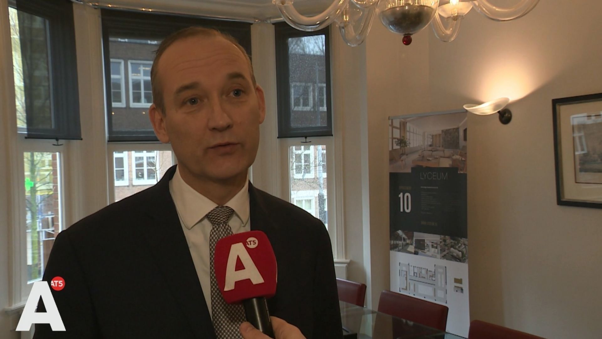 Makelaarsvereniging: buitenlandse investeerders woningmarkt zijn geen probleem