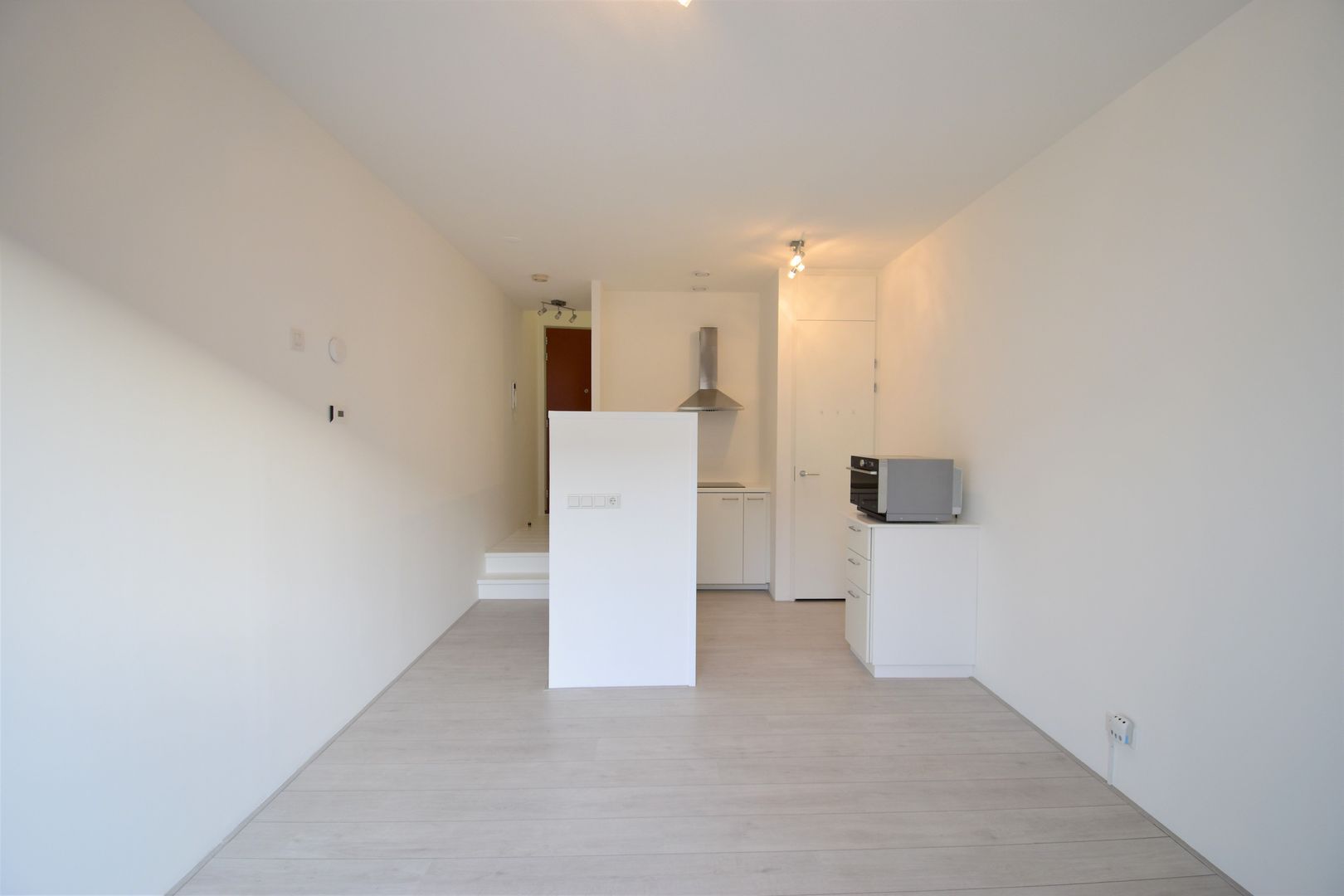 Françoise van Savoyetoren, Breda foto-3 blur