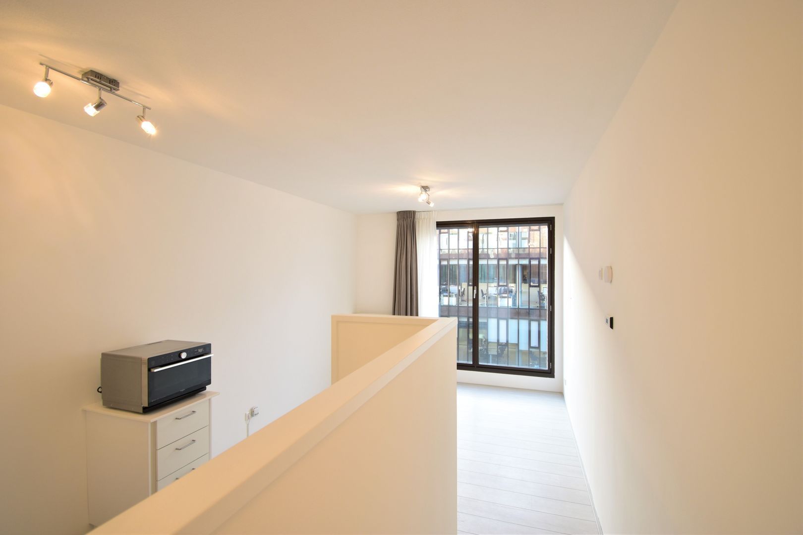 Françoise van Savoyetoren, Breda foto-7 blur