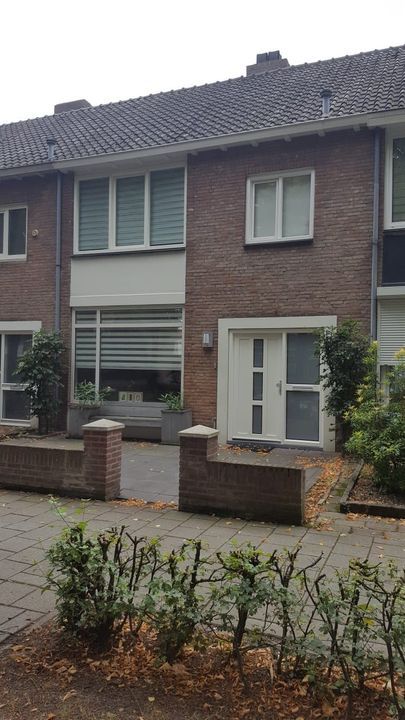 Postelse Hoeflaan, Tilburg